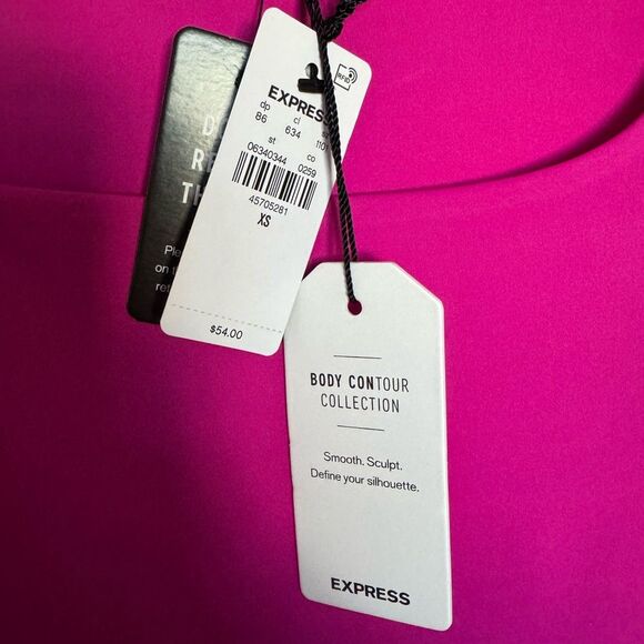 Express Pink Compression Cap Sleeve Bodysuit | Scoop Neck | XS | NWT - Picture 2 of 3